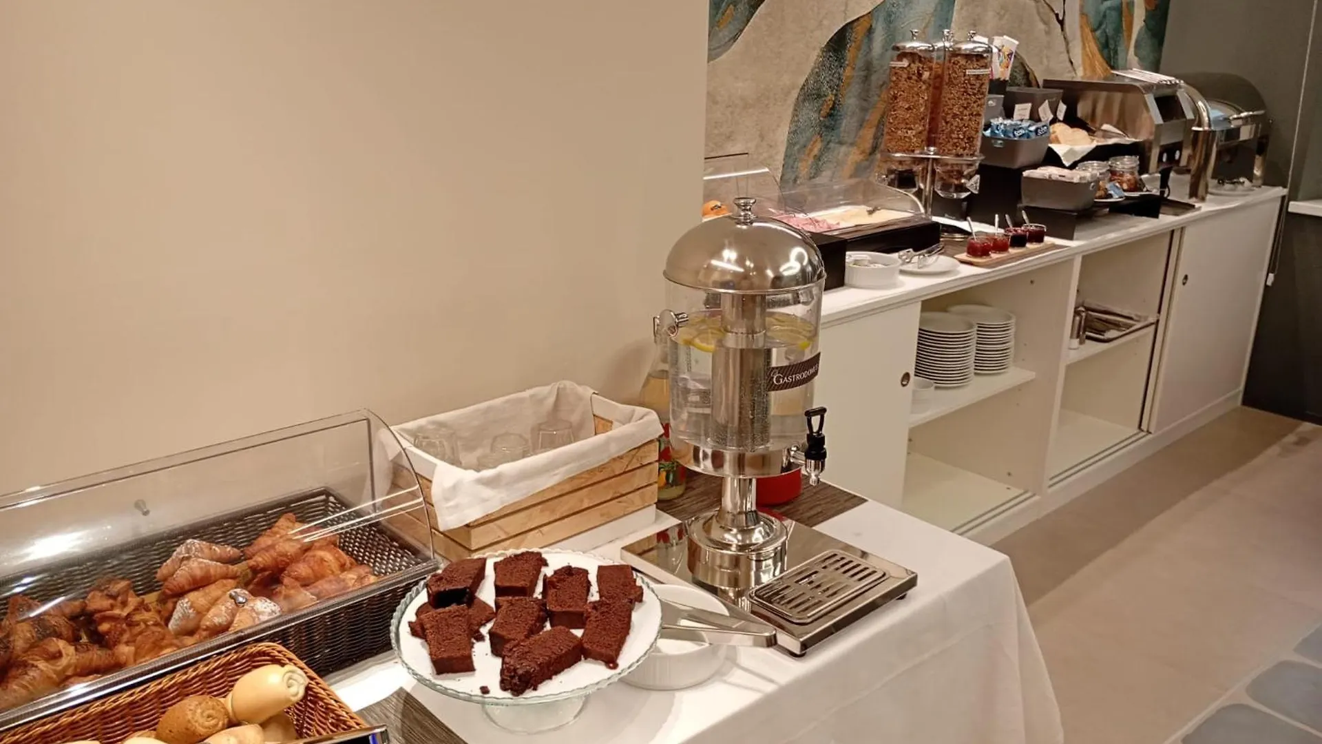Wega Hotel Verona 3*,  Italia